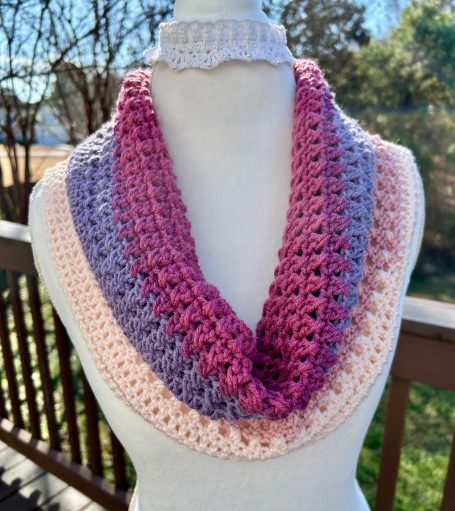 Pink Purple Crocheted Macaron Cowl Infinity Scarf Pink Purple Crocheted Macaron Cowl Infinity Scarf